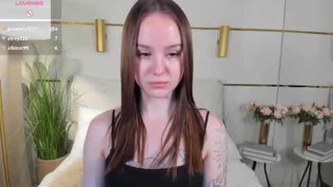 yours fetish mary online show from August 1, 6:19 am