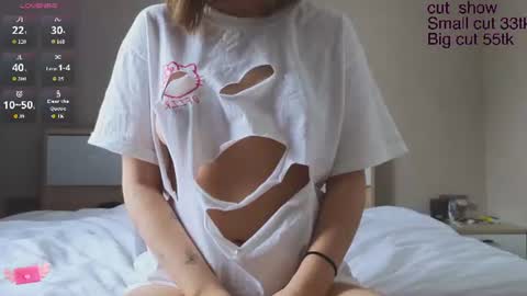 mary_u online show from August 9, 8:59 am