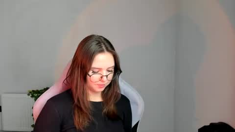 Alice online show from July 28, 4:35 pm