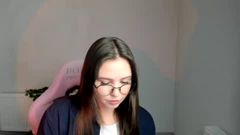 Alice online show from July 29, 7:43 pm