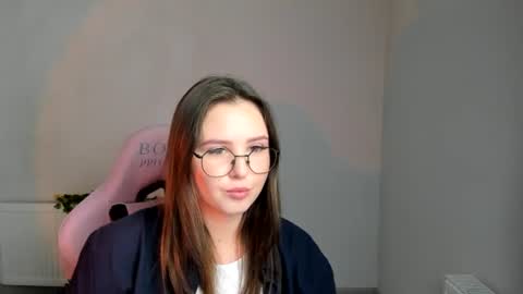 Alice online show from July 29, 8:49 pm