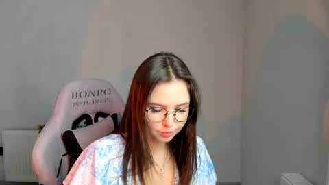 Alice online show from July 31, 12:11 pm