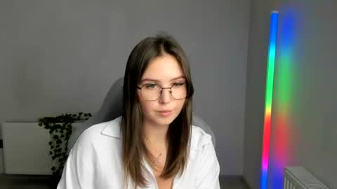 Alice online show from August 7, 12:49 pm