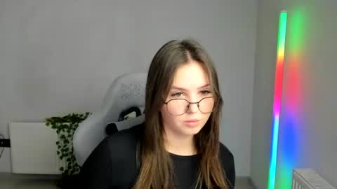 Alice online show from August 8, 9:31 am