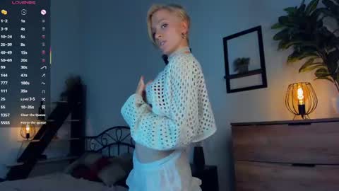Mara online show from August 14, 2:48 am