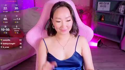 Mary online show from July 24, 6:55 pm