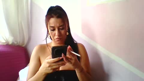 maryem online show from August 6, 8:24 am