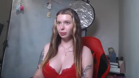 maryh0tlove online show from August 14, 7:50 pm