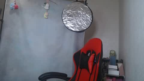 maryh0tlove online show from September 7, 10:43 am