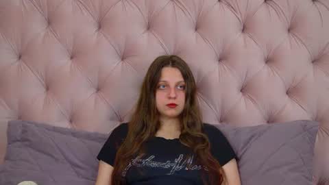 MaryMarmont online show from August 14, 4:27 am