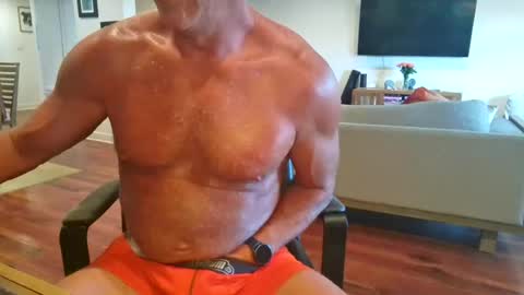 mascmuscle49 online show from June 12, 11:56 pm
