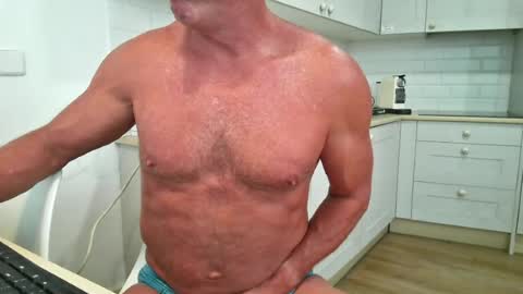 mascmuscle49 online show from June 24, 10:06 am