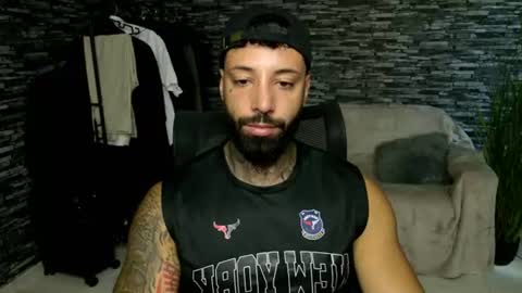 masculineguy69 online show from July 9, 11:59 am