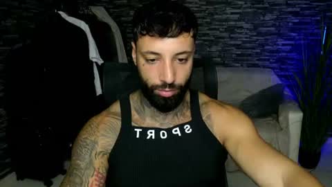 masculineguy69 online show from July 11, 9:54 pm