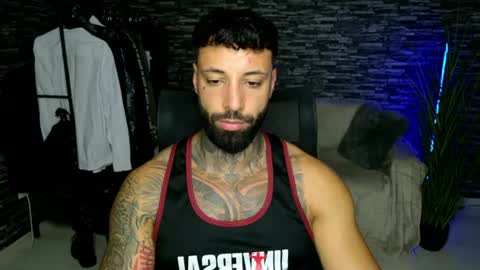 masculineguy69 online show from August 10, 10:22 pm
