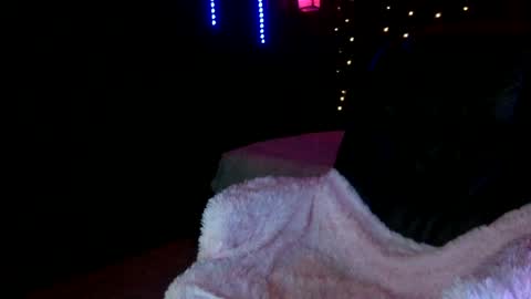 maskddcouple online show from July 8, 11:31 pm