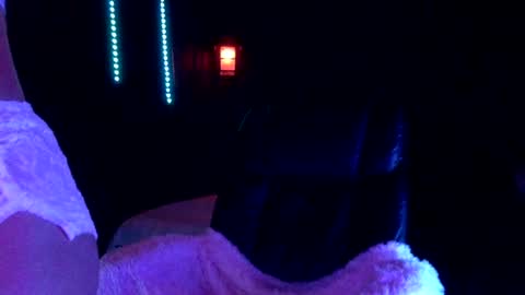 maskddcouple online show from July 29, 6:48 pm