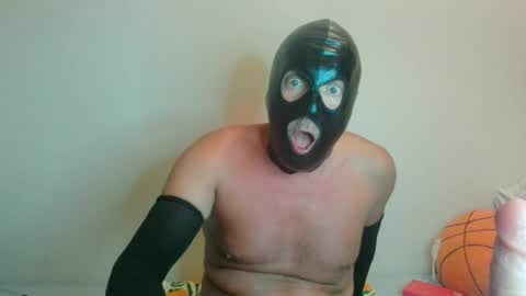 MaskPor2022 online show from August 3, 1:12 am