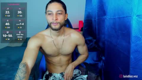 Masseuse Odin   Charlie And Chriss online show from April 18, 10:52 pm