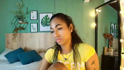 massielhot online show from August 7, 8:09 pm