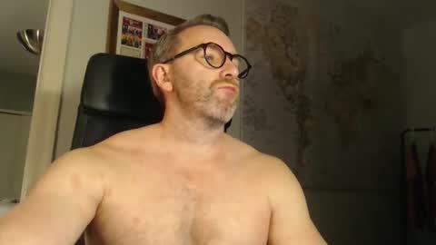 master8daddy69 online show from March 17, 2:49 am