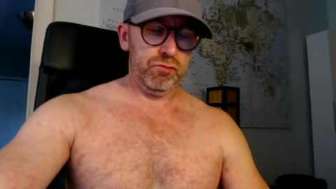 master8daddy69 online show from July 8, 9:52 pm