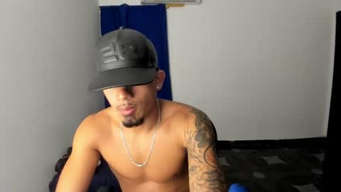 master_boy28 online show from August 3, 5:25 am