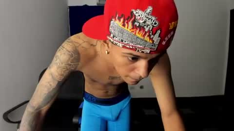 master_boy28 online show from August 3, 6:31 am