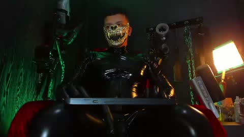 Master connor online show from August 17, 10:59 pm