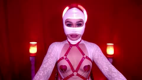 master_mistress_of_all online show from March 20, 7:17 pm