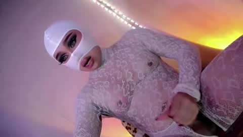 master_mistress_of_all online show from March 28, 9:44 pm