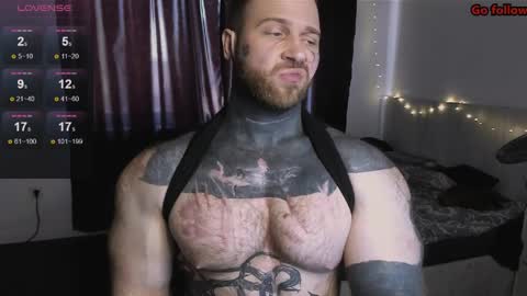 Huge Alex  online show from April 7, 5:34 am