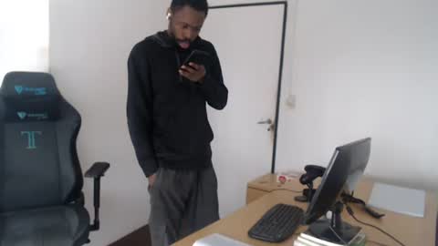 MasterDOMfuck online show from August 11, 1:24 pm