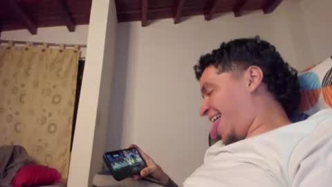 Juan Independent Model online show from June 26, 4:05 am
