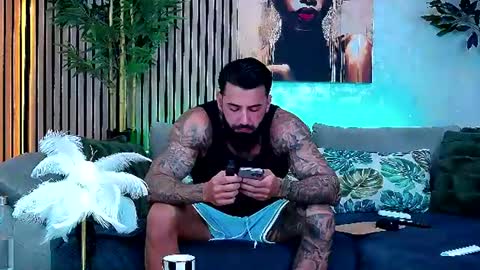 masterkingofmuscle online show from July 22, 7:44 am