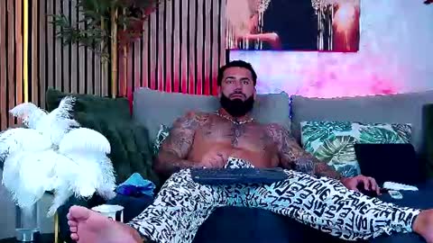 masterkingofmuscle online show from July 28, 10:21 am