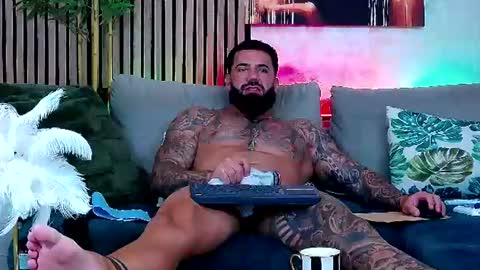 masterkingofmuscle online show from July 30, 8:32 am