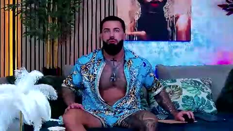masterkingofmuscle online show from August 11, 9:00 am