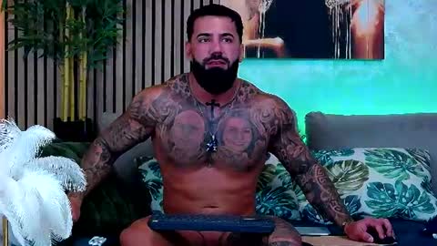 masterkingofmuscle online show from August 11, 10:06 am