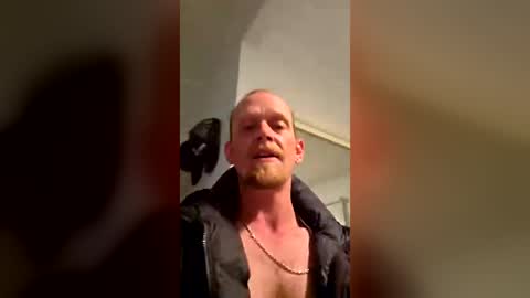 masterofbones online show from August 3, 10:11 am