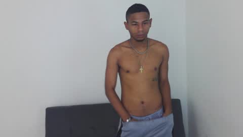 masters_latins online show from August 6, 3:44 pm