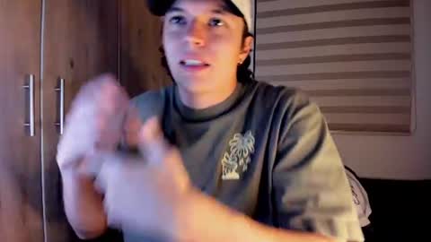 mastrangelo_x online show from July 31, 3:35 am