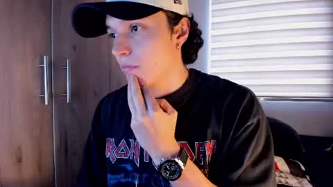 mastrangelo_x online show from August 3, 10:28 pm