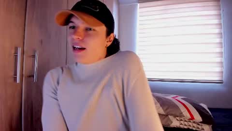 mastrangelo_x online show from August 4, 8:28 pm