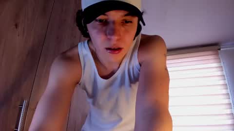 mastrangelo_x online show from August 6, 9:36 pm