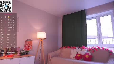dora online show from August 9, 9:32 am