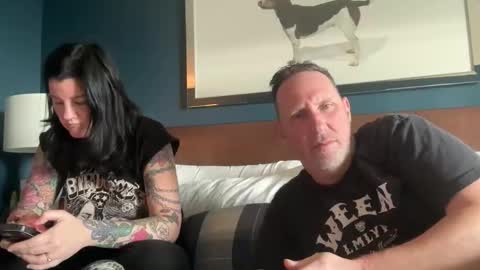 JerandKel online show from May 4, 9:16 pm