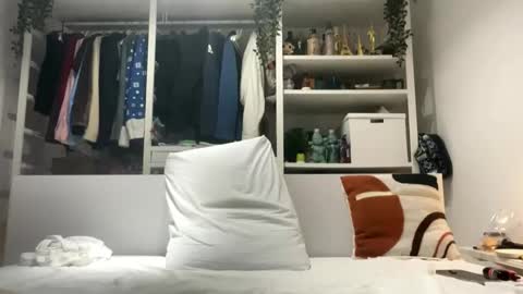 matej_cauci online show from March 24, 7:19 pm