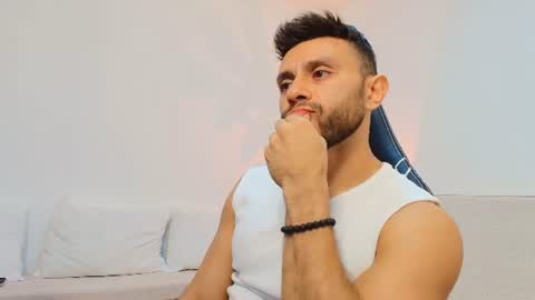 MATEO online show from June 30, 3:18 am