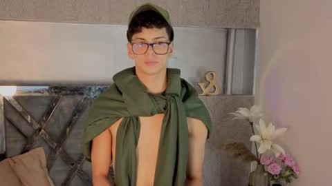 Mateo online show from August 12, 7:33 am